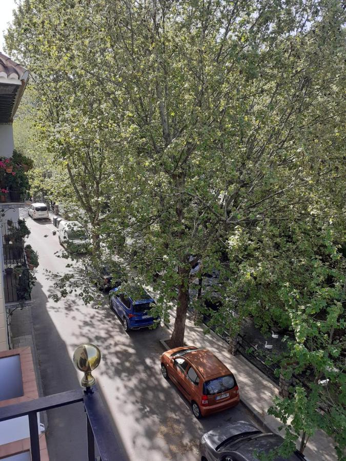 Apartamentos Pinos Genil Bagian luar foto